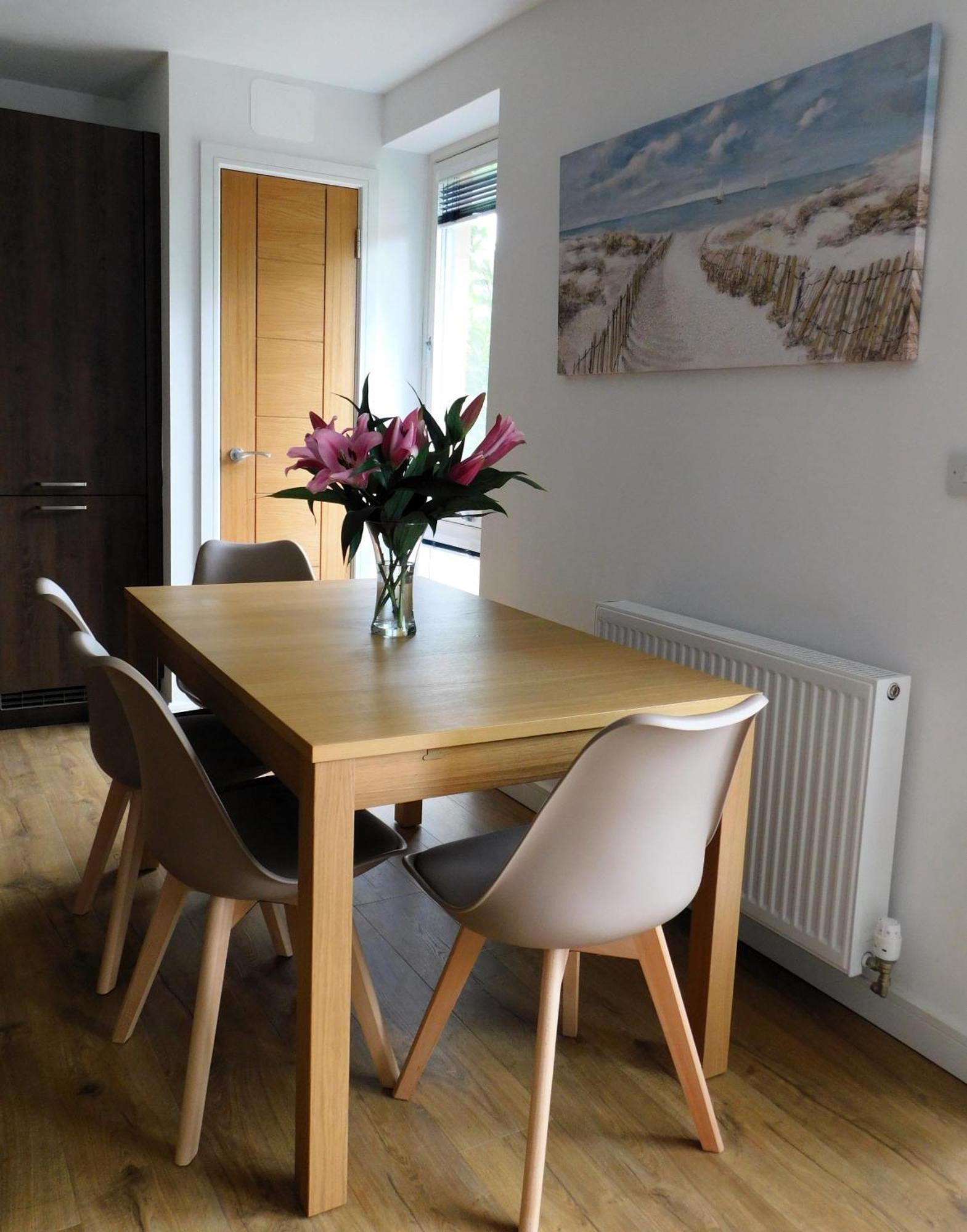 Beautiful Meadowbank Apartment With On-Street Parking Edinburgh Exterior photo